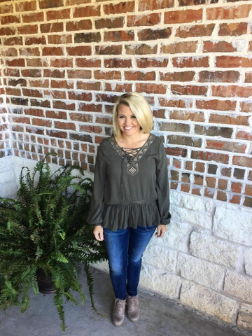 Olive Ruffle Top - Aunt Lillie Bells