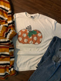 pumpkin fall graphic tee with cute polka dots in our boutque aunt lillie bells