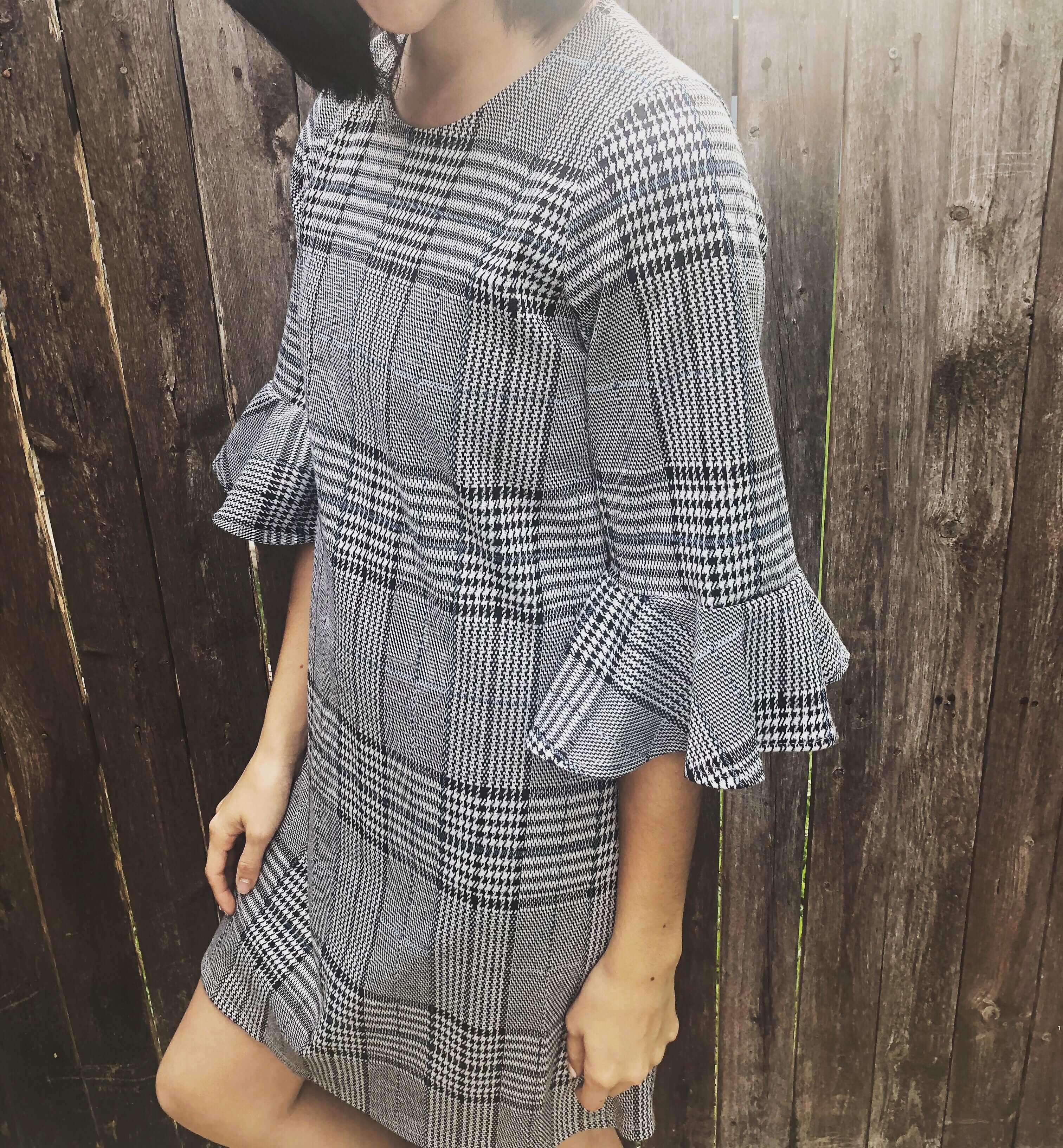 Black and White Plaid Dress 1XL Black and White Plaid Dress 1XL